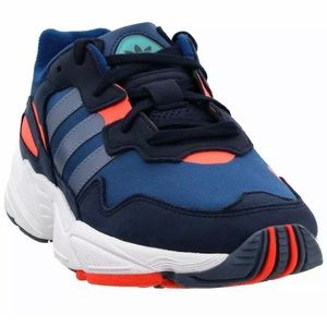 Men’s adidas torsion sz 9.5